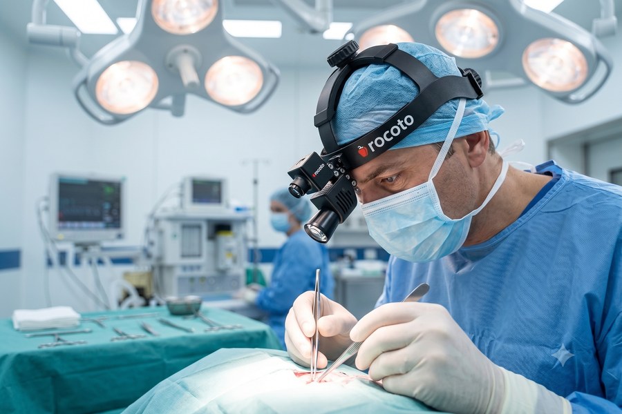 HM11x head-mounted wireless surgical camera